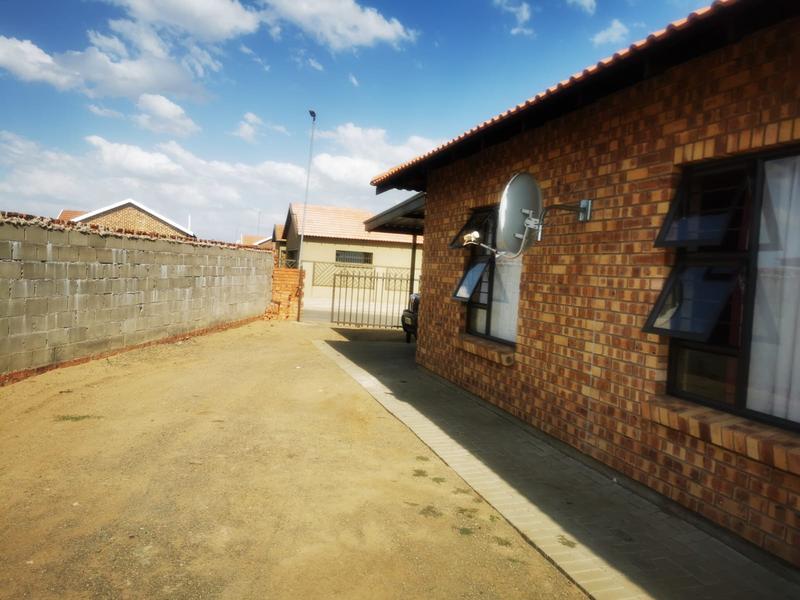 3 Bedroom Property for Sale in Hillside Free State